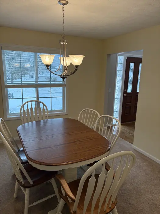 Dining room with fresh walls and trim